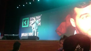 Synergy insight forum. Иван Ургант