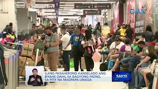 Ilang pasaherong kanselado ang biyahe dahil sa bagyong paeng, sa PITX na magpapa-umaga | Saksi