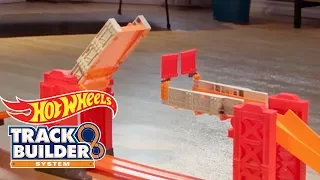 Hot Wheels® Track Builder Stunt Bridge | @HotWheels