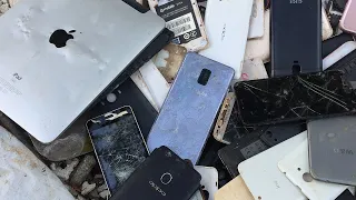 Found a lot of broken phones in the rubbish | Restoration destroyed abandoned phone
