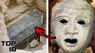 Top 10 Horrifying Things Discovered In Ancient Egyptian Tombs