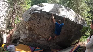 Vital Statistics V7/8 - Treasury Bouldering