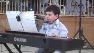 ETHAN W plays at "TALINA AND FRIENDS"