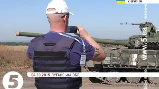 На Луганщині почалося відведення танків