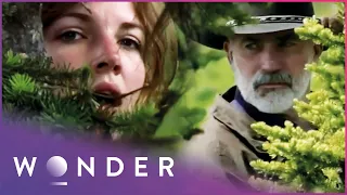 Teen Girls Lost In The Wild Must Escape Deadly Hunter | Mantracker | Wonder