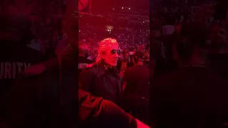 Roger Waters legendary entrance ⚒️ ✊🏼😍