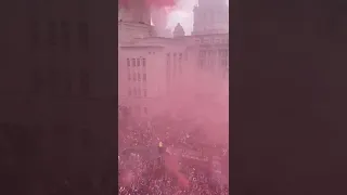 LFC parade unbelievable scenes in Liverpool city centre | The Guide Liverpool