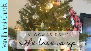 VLOGMAS DAY 1 -  Putting the Christmas Tree Up