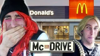 Trisha und Lexa im MC Drive