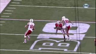 Kenny Bell crushing block