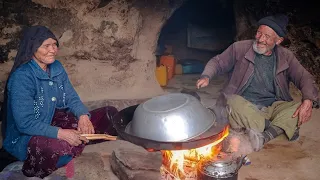 Ramadan Mubarak: Village Style Iftar with Old Lovers