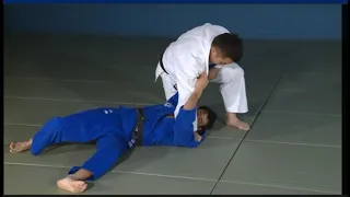 Keiji Suzuki, double step Uchi mata.