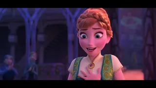 Frozen Fever | El pueblo sorprende a Anna | Disney Junior España