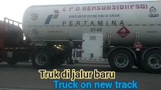 Kumpulan kendaraan besar (large vehicle group) #kendaraanbesar #alatberat