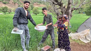 Rain of love and effort:the story of a nomadic widowand the young engineer's desire for home and lov