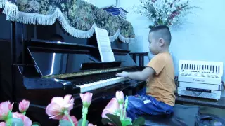 LOVE IS BLUE-Minh Đức "Nhím" piano