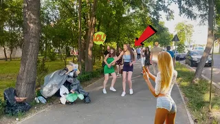 ROMANIAN GIRLS GET PRANKED BY a TRASHMAN and SCREAM LIKE CRAZY!