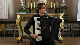 J.S.Bach Toccata and Fugue in d minor BWV 565 Accordion Savva Zihs