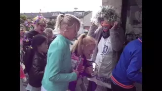 Kinderpostzegelactie 2015 'Wij willen naar Walibi Holland!' AquaMarijn Groningen