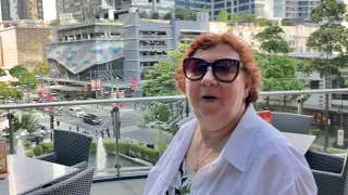 MOM IS SHOCKED BY MANILA! The best city in the world!