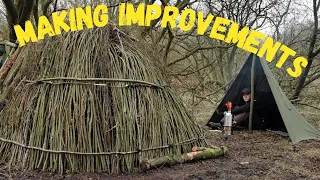 Polish lavvu / Kelly kettle / Natural gypsy bender shelter / making improvements.