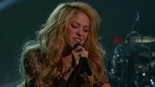 Shakira Sings "Empire" at Billboard Music Awards 2014