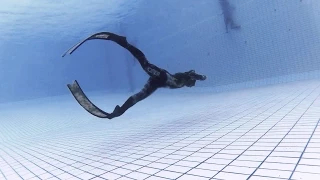 Long fin kick training