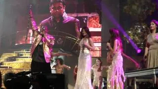AR Rahman & gang singing Jai Ho