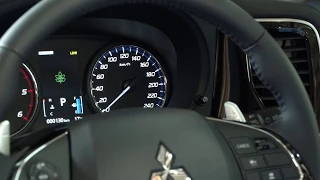 Mitsubishi Outlander Walk Through - 5 | Information On the Dashboard