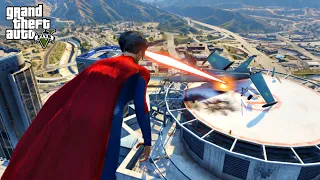 GTA 5 - Supergirl fights the Army!! | Kryptonian vs Humans