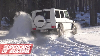 Mercedes G Class - Fun in the Snow