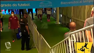 DIEGO RIBAS DA BRONCA EM GABIGOL APÓS GABI PEDIR FOLGA ANTES DE TER ACABADO O JOGO