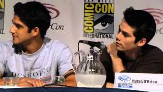 dylan o'brien talking about stiles real name at wondercon 2013