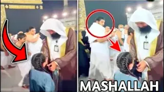 Khana Kaaba new viral video // What Imam e kaaba doing little girl // Makkah latest video