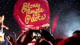 Stone Temple Pilots w/ Chester Bennington - 9/7/13 "Big Empty" @ HOB Atlantic City, NJ