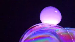 Ana Yang Gazillion Bubble Show