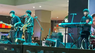 PWEDE BA- Lola Amour (Live @AyalaMall Cloverleaf )