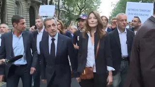 Thousands take to streets of French capital in support of Israel after Hamas attacks