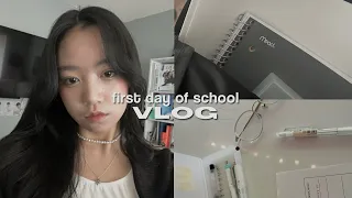 first day as a high school senior vlog 📓: buying school supplies, grwm, what’s in my bag