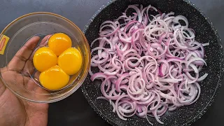 The Most Delicious Recipe with Just Eggs & Onion/5 Mnts Simple Breakfast Recipe/Cheap & Tasty Snacks