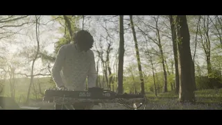 Evening Chorus (Live in the Bluebell Woods)-Cosmo Sheldrake (Video: Gallivant Film & Orban Wallace)