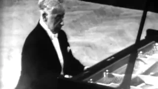 Rubinstein plays Chopin Waltz in A-Flat Major, Op.34 No.1