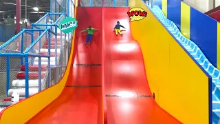 Troy and Izaak Goes to Fun Indoor Playground for Kids with Giant Slides TBTFUNTV