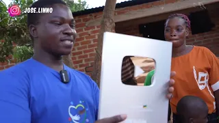 Joselino 🇲🇿 recebi ligação para buscar a placa de 100.000 inscritos do canal muito obrigado a todos