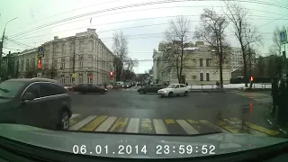 Авария в Туле на Красноармейском проспекте