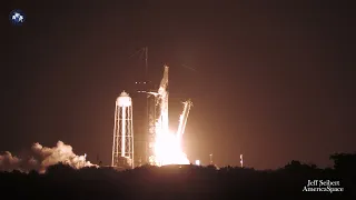 UP CLOSE! A SpaceX Falcon 9 rocket launches the NASA CRS-23 resupply mission to the ISS from Pad 39A