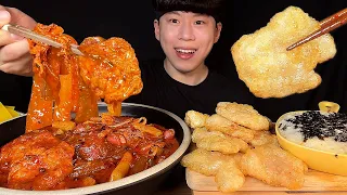 SUB) 엽떡의 마라떡볶이, 꿔바로우, 계란야채죽 먹방 ASMR 품절 대란으로 기다리고 기다리던 마라엽떡을 드디어 주문 성공했어요!! 꿀조합들도 같이 가져왔어요🔥