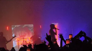 Chase Atlantic - LIKE A ROCKSTAR (Live) - Chicago