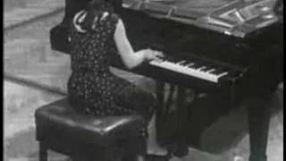 Martha Argerich play Chopin "Polonaise N°6 l'heroique"