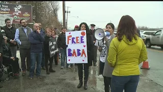 Family of jailed Youngstown businessman holding another rally